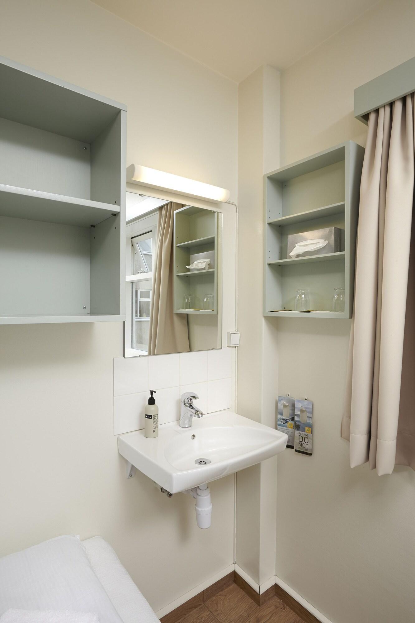 Hotel Edda אקורירי מראה חיצוני תמונה