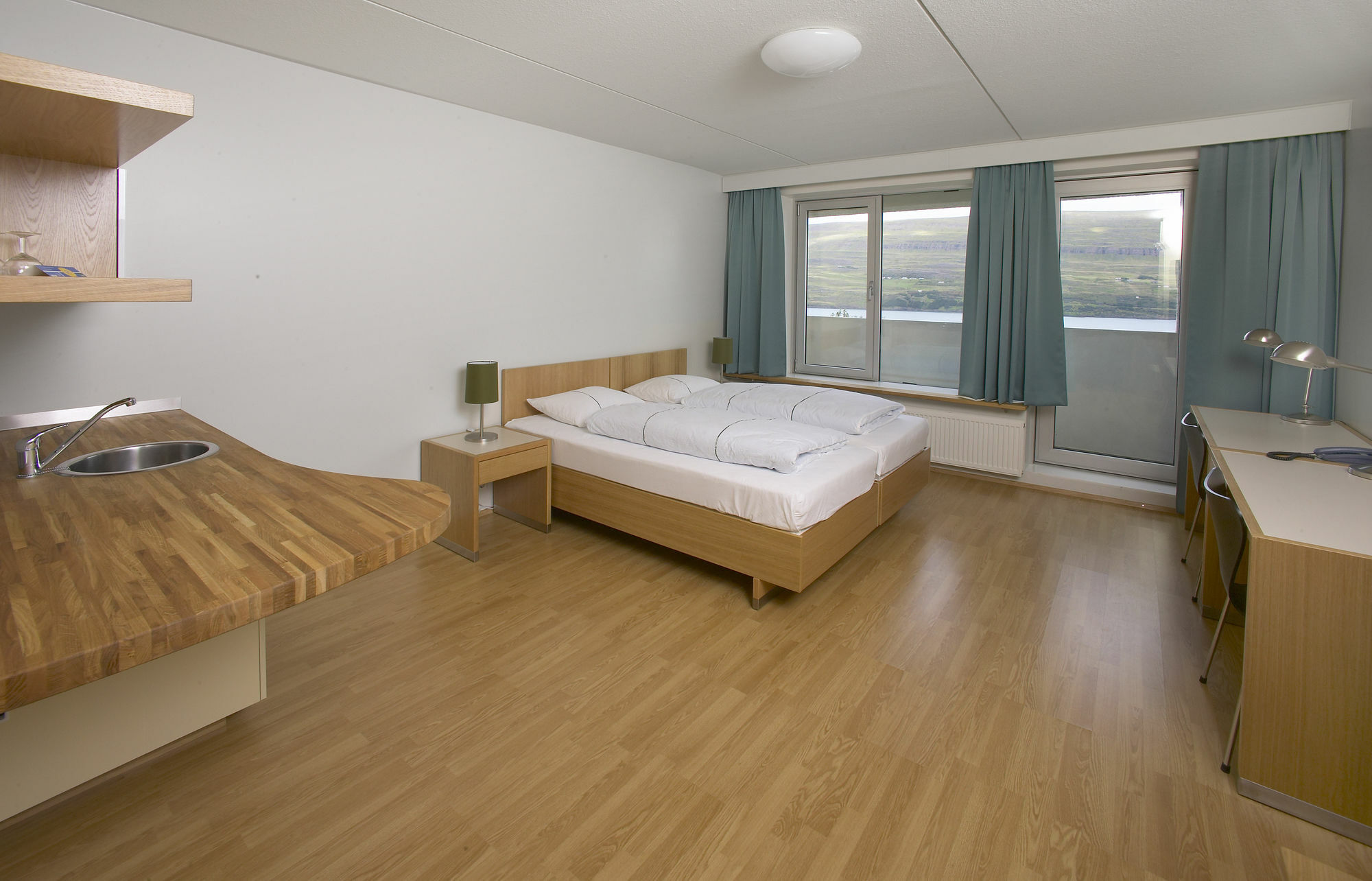 Hotel Edda אקורירי מראה חיצוני תמונה