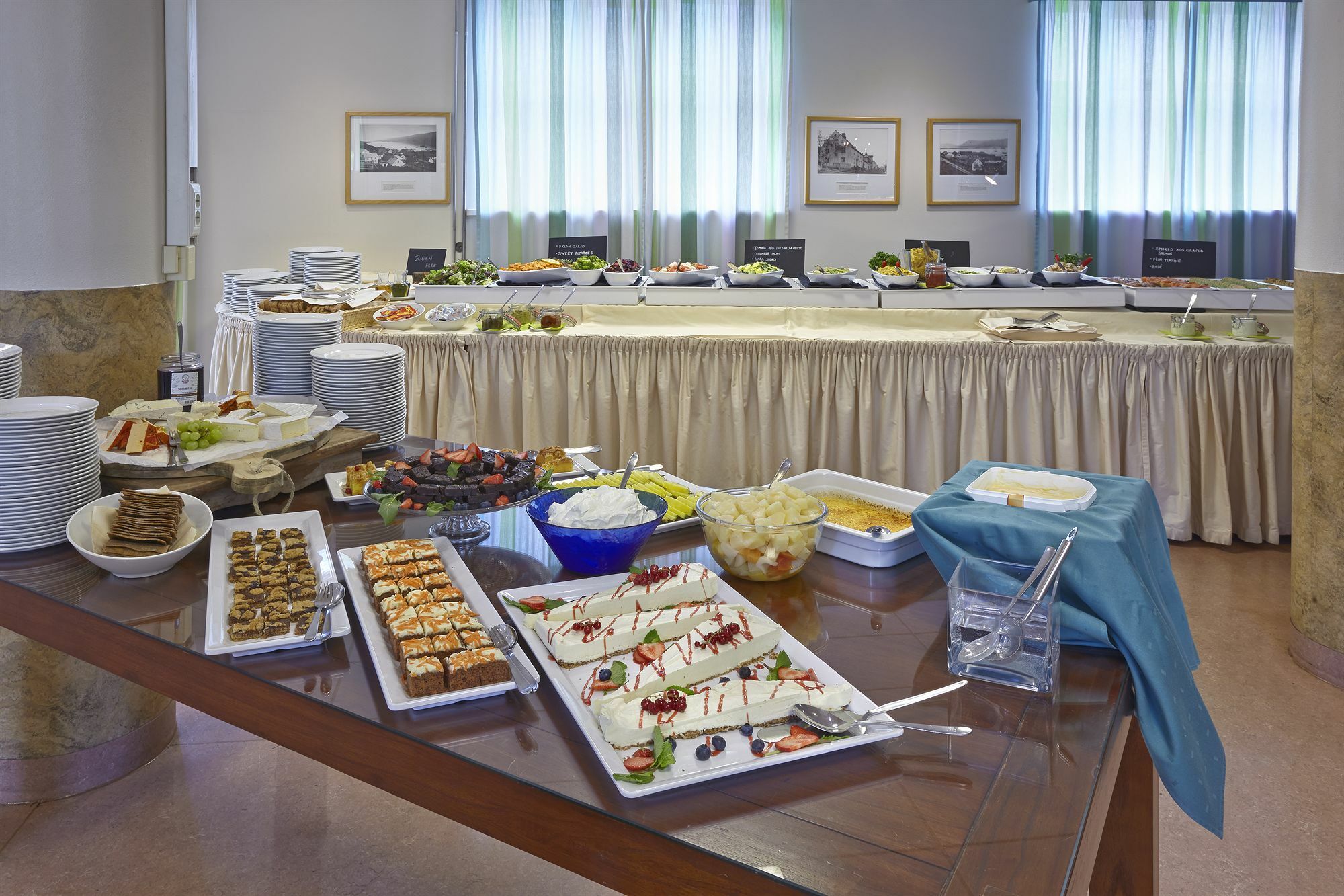 Hotel Edda אקורירי מראה חיצוני תמונה