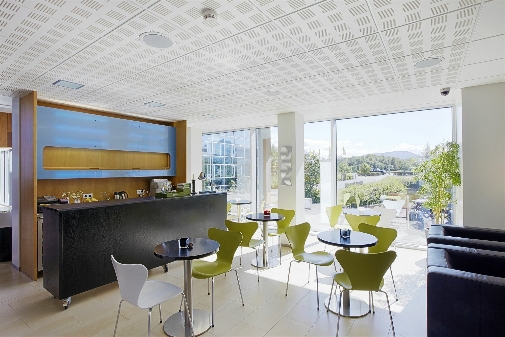 Hotel Edda אקורירי מראה חיצוני תמונה